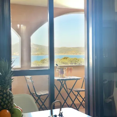 Homey Experience - Navy Sea View Olbia