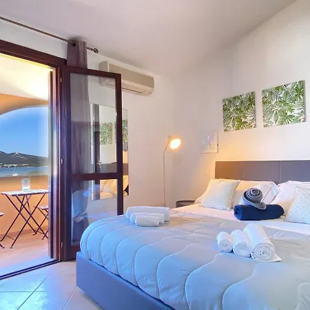 Homey Experience - Navy Sea View Olbia